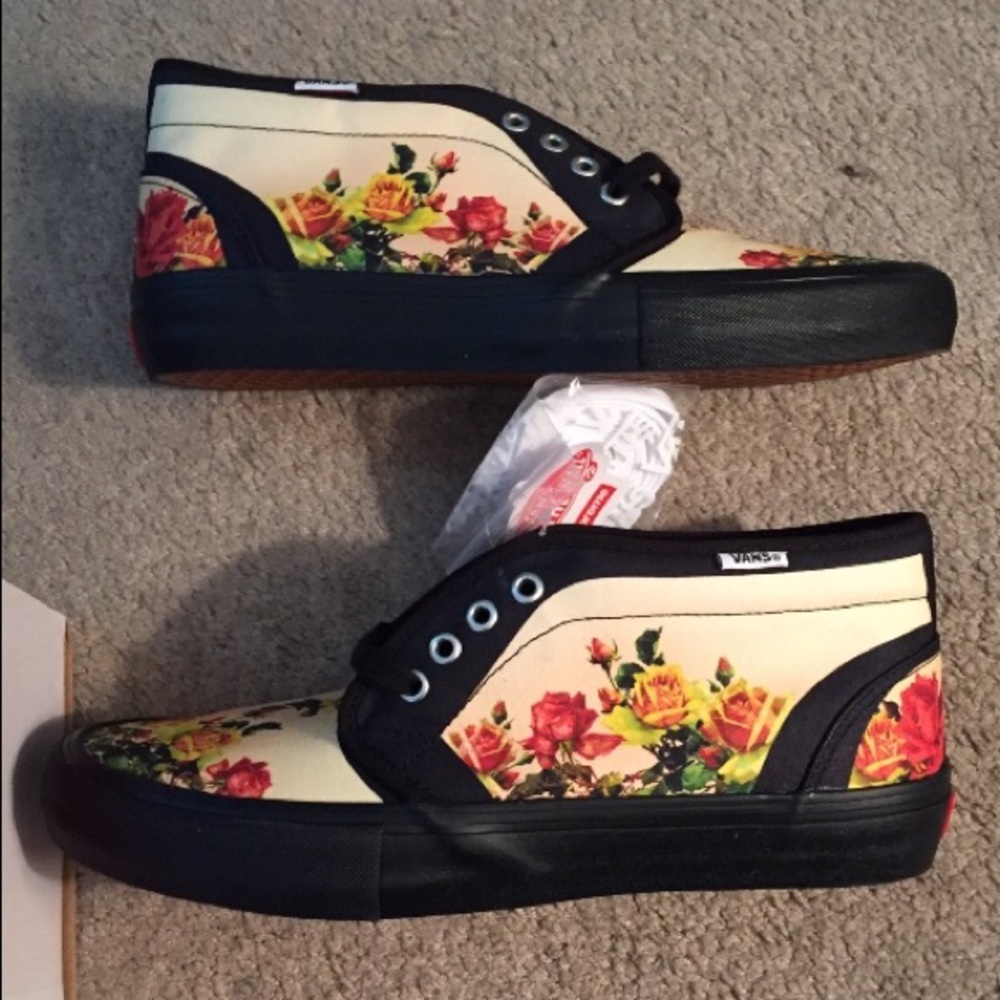 Vans Chukka Supreme Jean Paul Gaultier Peach